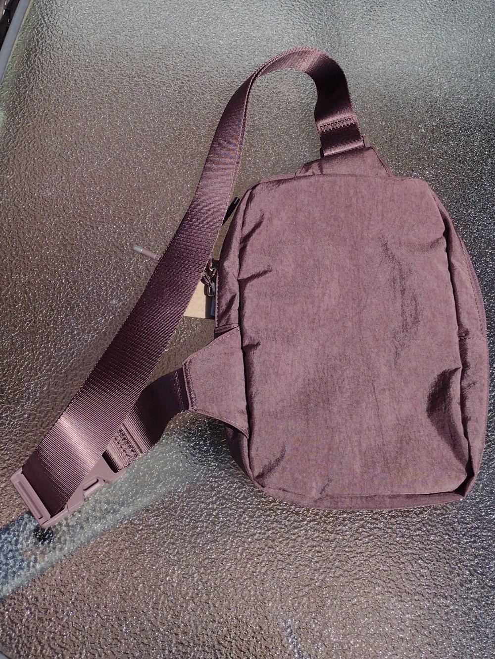 Nike Men's Plum Sling Belt Bag - Picture 3 of 5